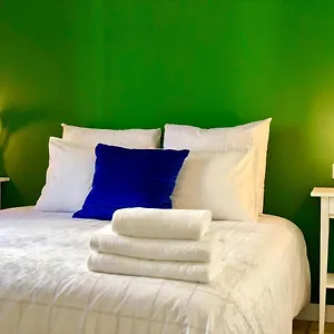  Apartment Lepanto 150m From Sagrada Familia Spanien
